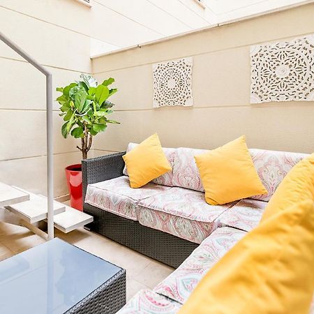 Maba/Private Backyard/Walk To Downtown/Large Smart Tv Apartment Malaga Exterior photo